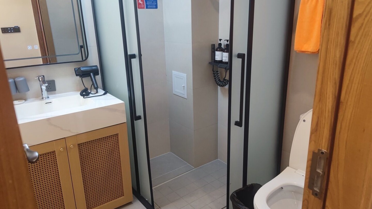 Photo of Bathroom in Hutiaoxia