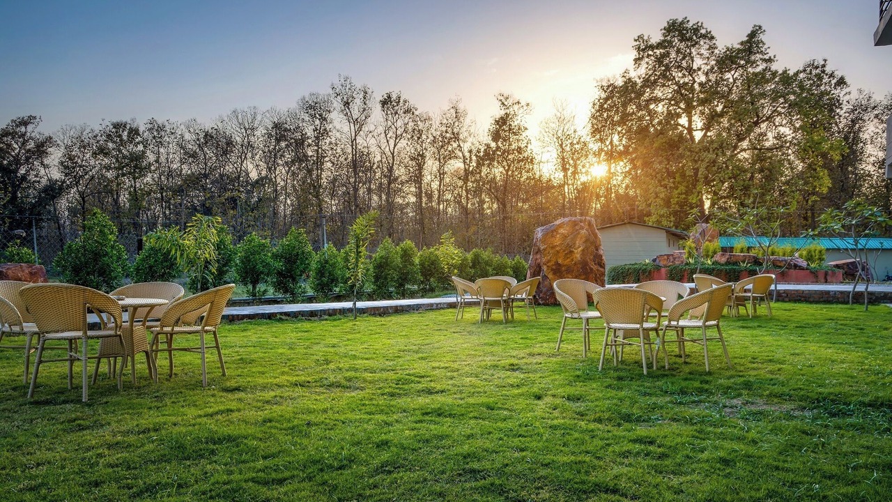 Photo of Outdoor in Kanda Range