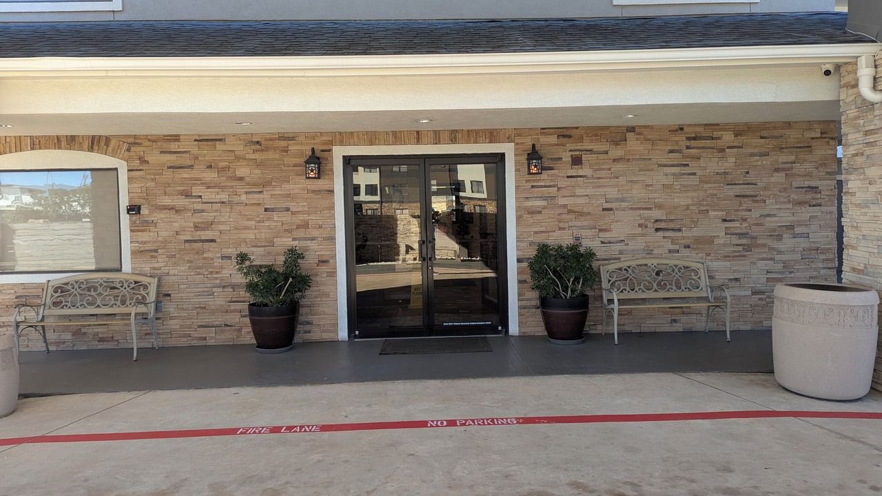 Photo of Outdoor in Barker
