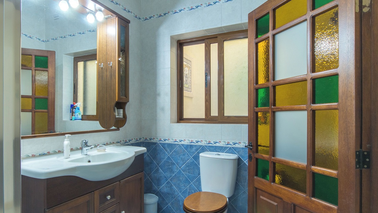 Photo of Bathroom in Kalkara