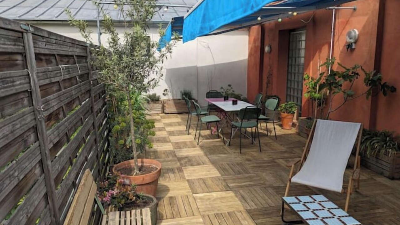Photo of Outdoor in Les Puces de Saint-Ouen
