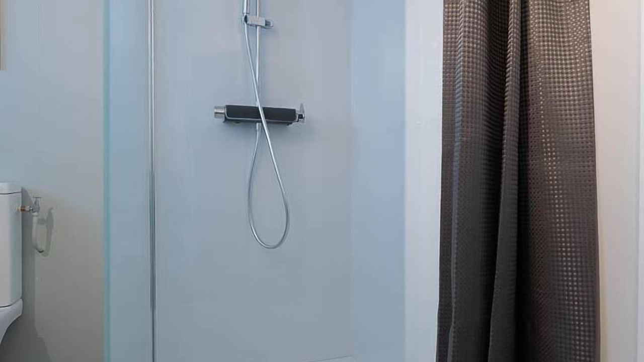 Photo of Bathroom in Pulverieres