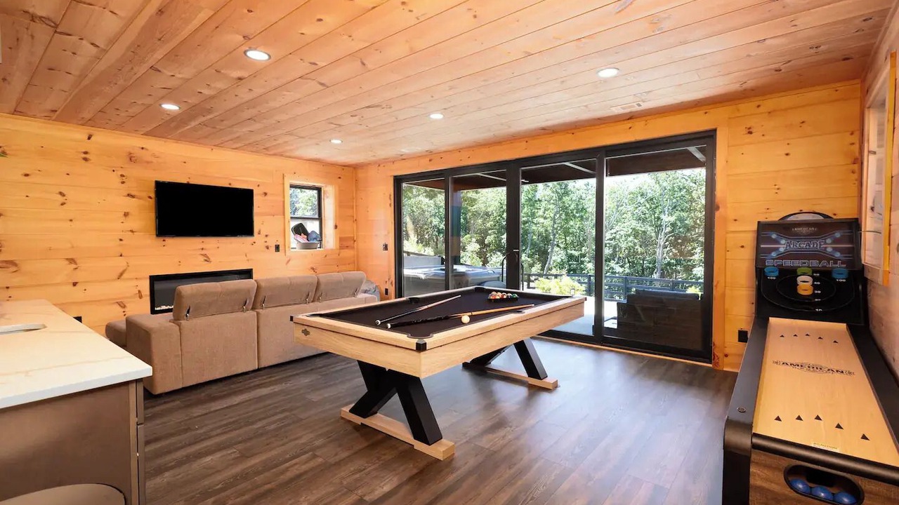 Photo of Bedroom in Talking Rock