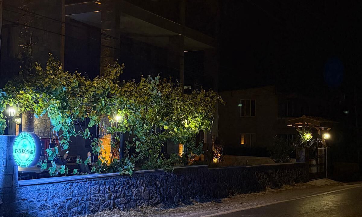 Photo of Outdoor in Behram