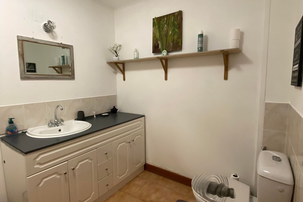 Photo of Bathroom in Savigne