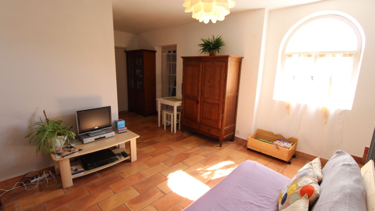 Photo of Bedroom in Villeneuve-de-Berg