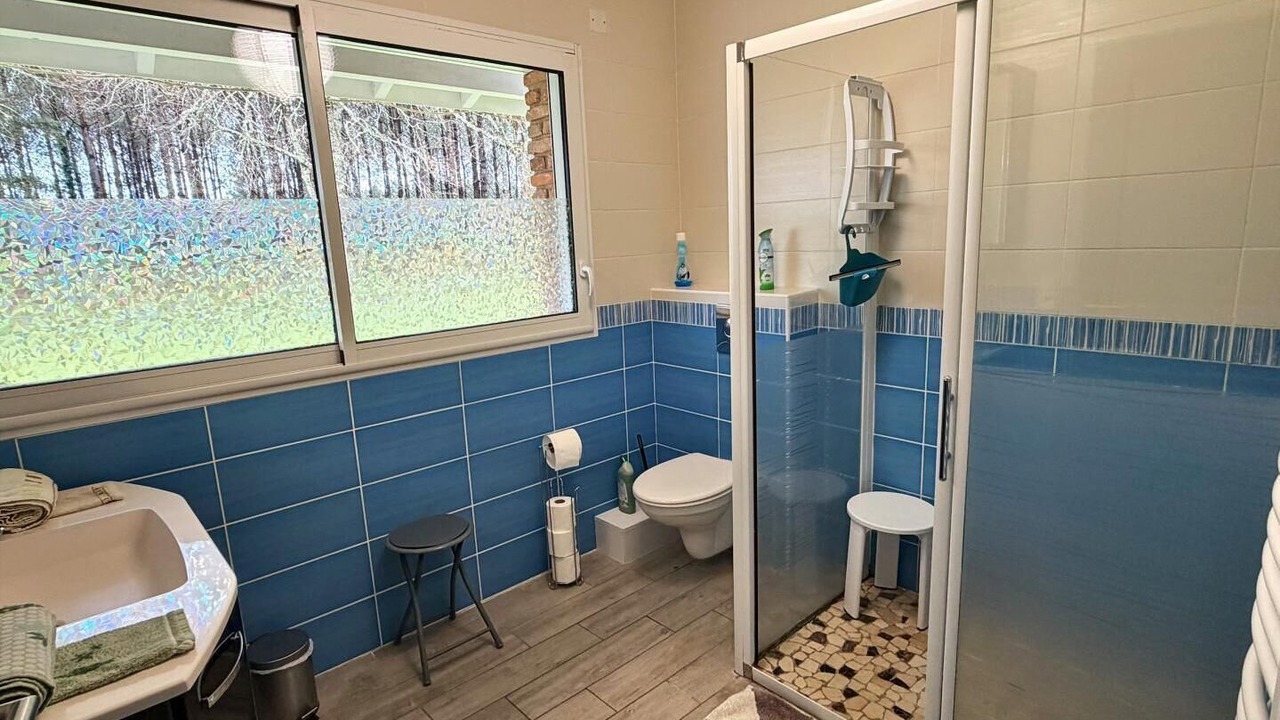 Photo of Bathroom in Bias