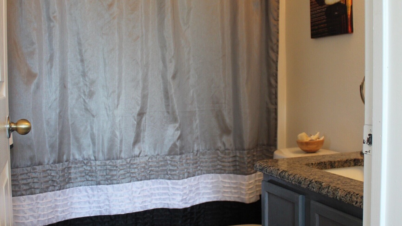 Photo of Bathroom in Silver Creek