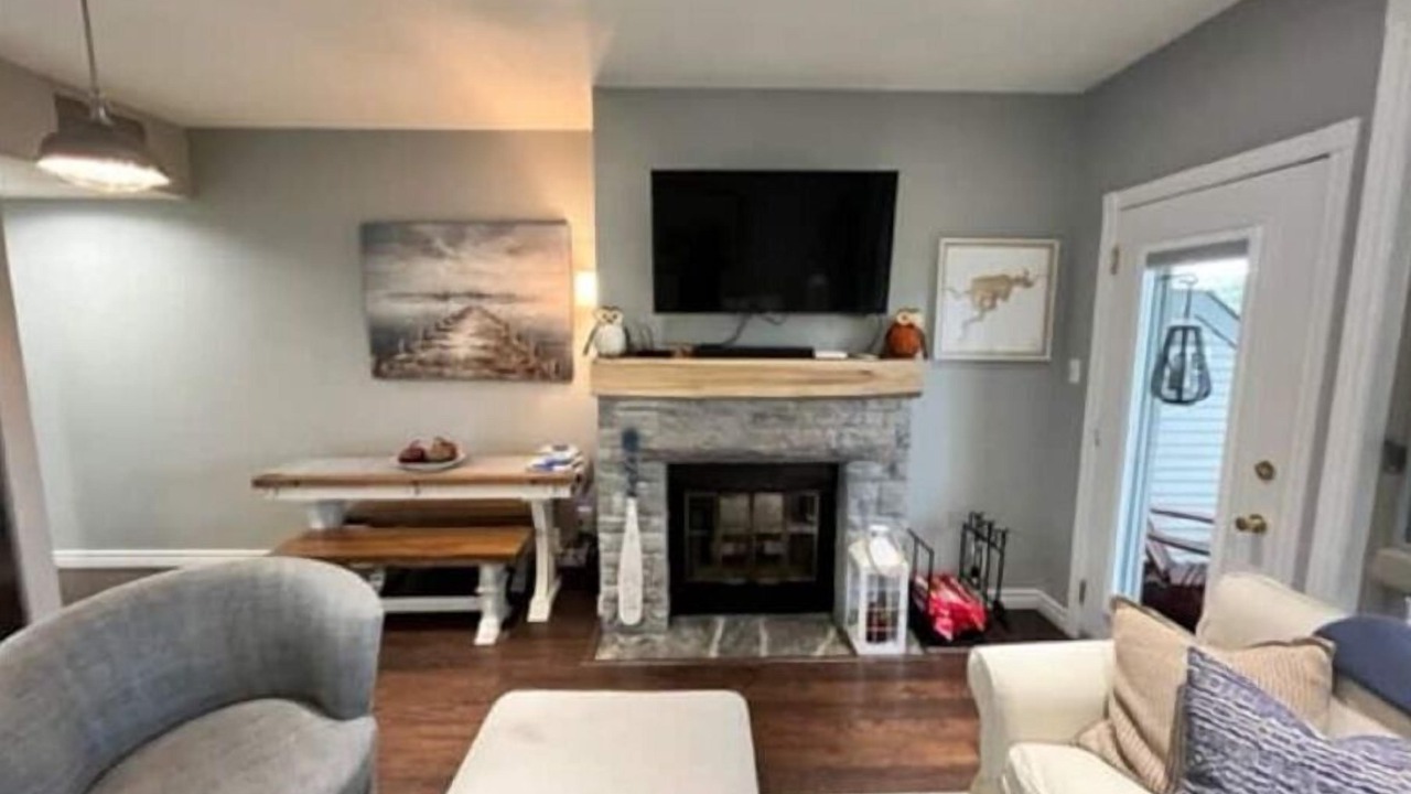 Photo of Livingroom in Huntsville