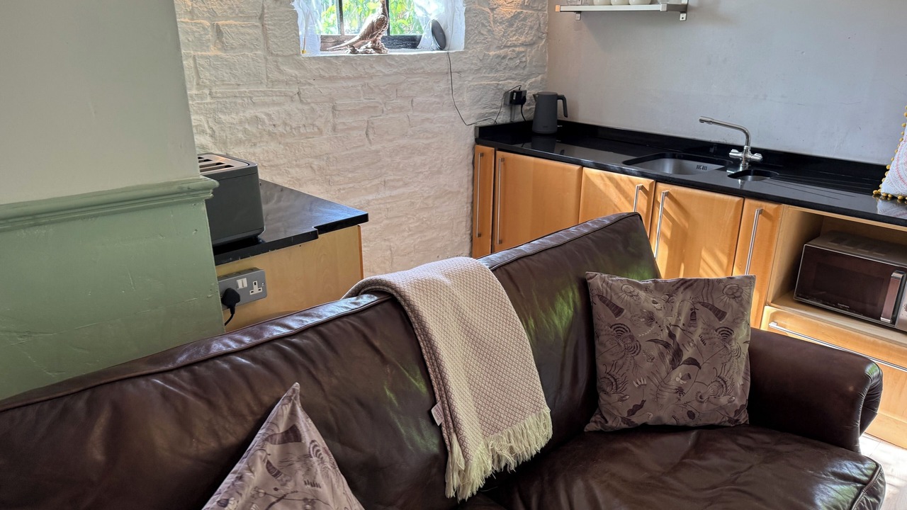 Photo of Livingroom in East Morton