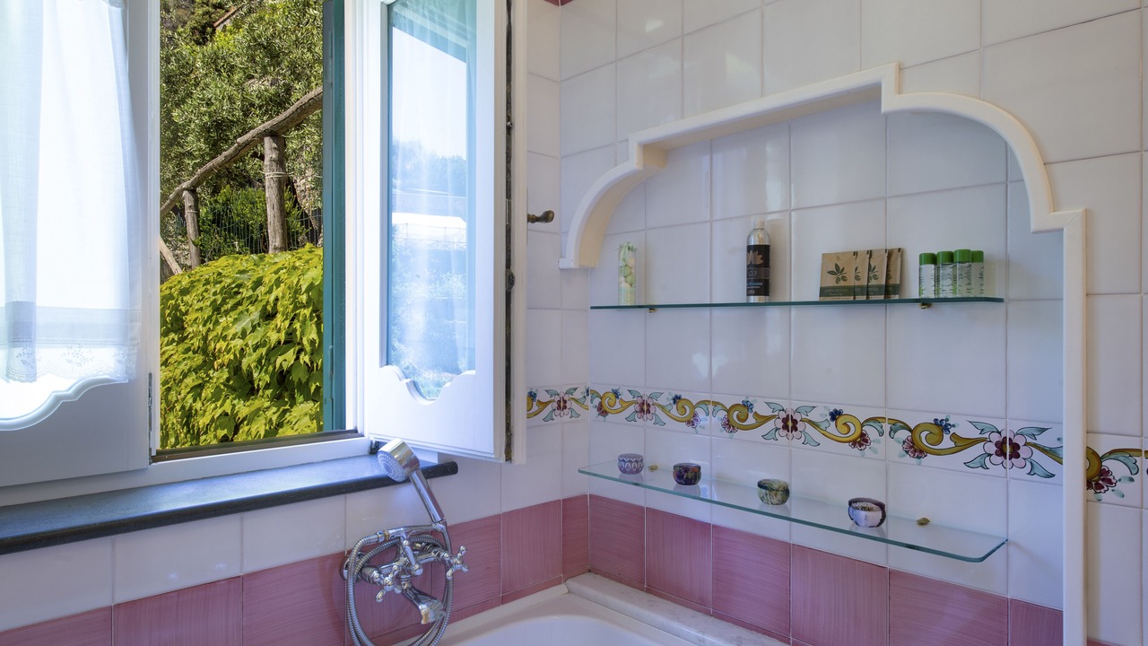 Photo of Bathroom in Praiano