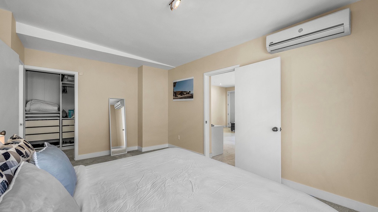 Photo of Bedroom in Malibu