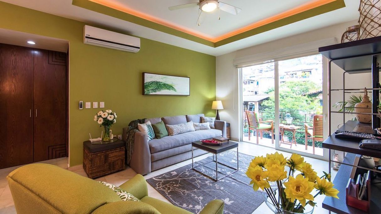 Photo of Livingroom in Romantic Zone