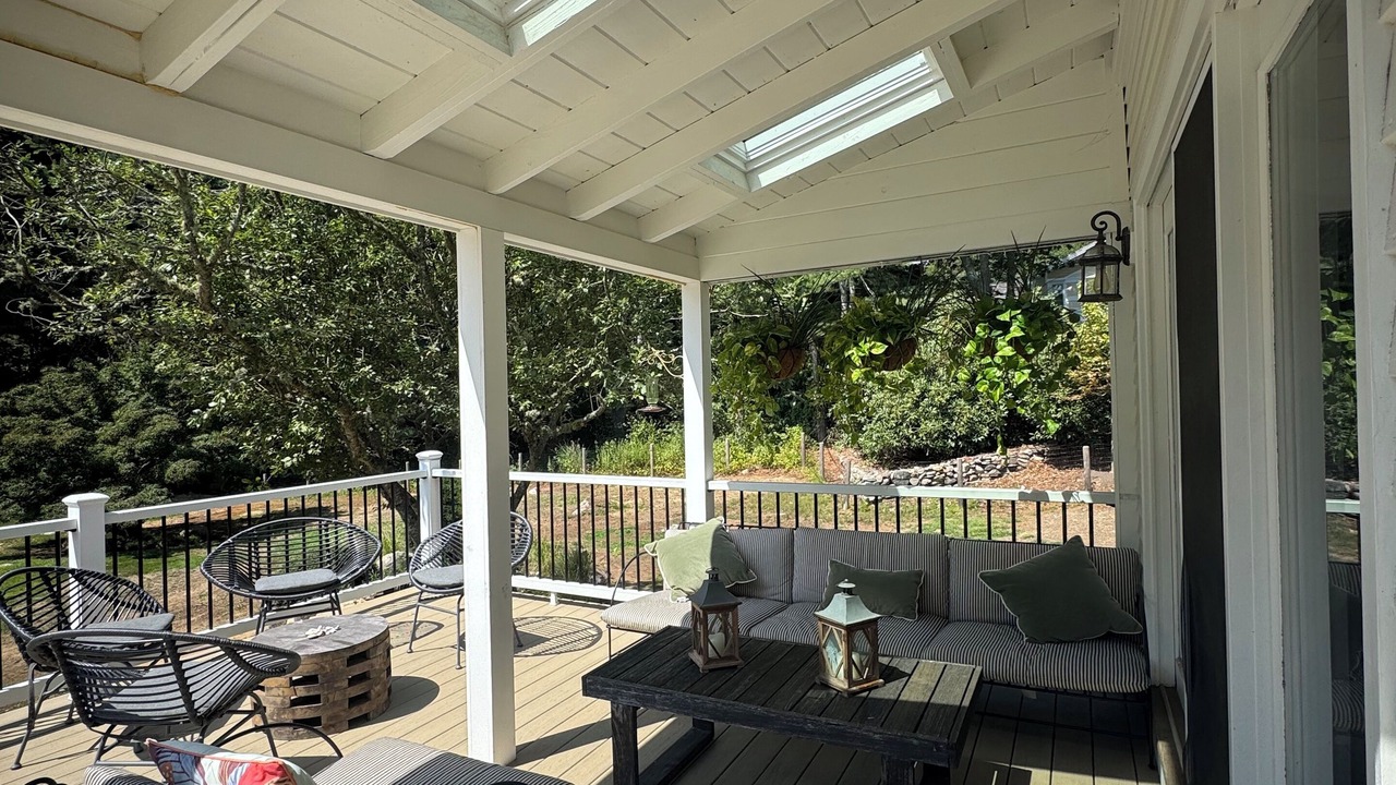 Photo of Patio Balcony in Watch Hill