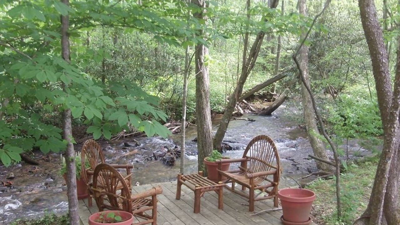 Photo of Others in Hiawassee