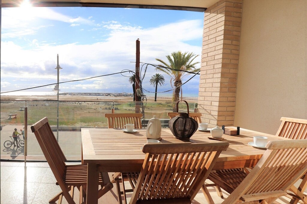 Photo of Patio Balcony in Comarruga