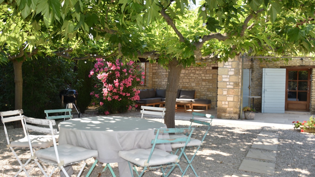 Photo of Outdoor in Cucuron