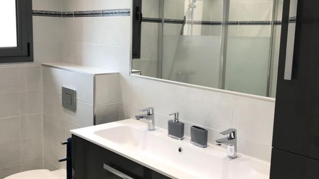 Photo of Bathroom in Bonifacio