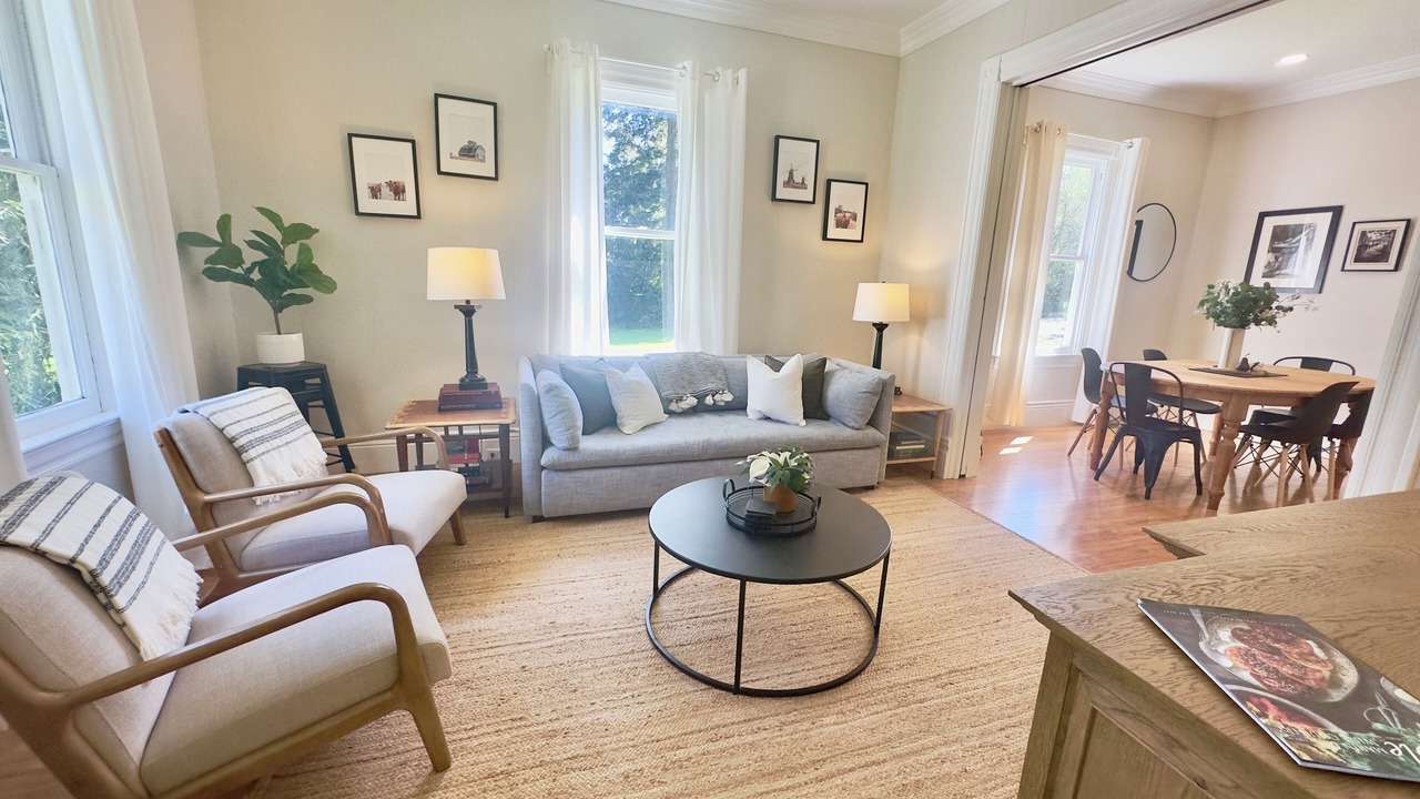 Photo of Livingroom in Petaluma