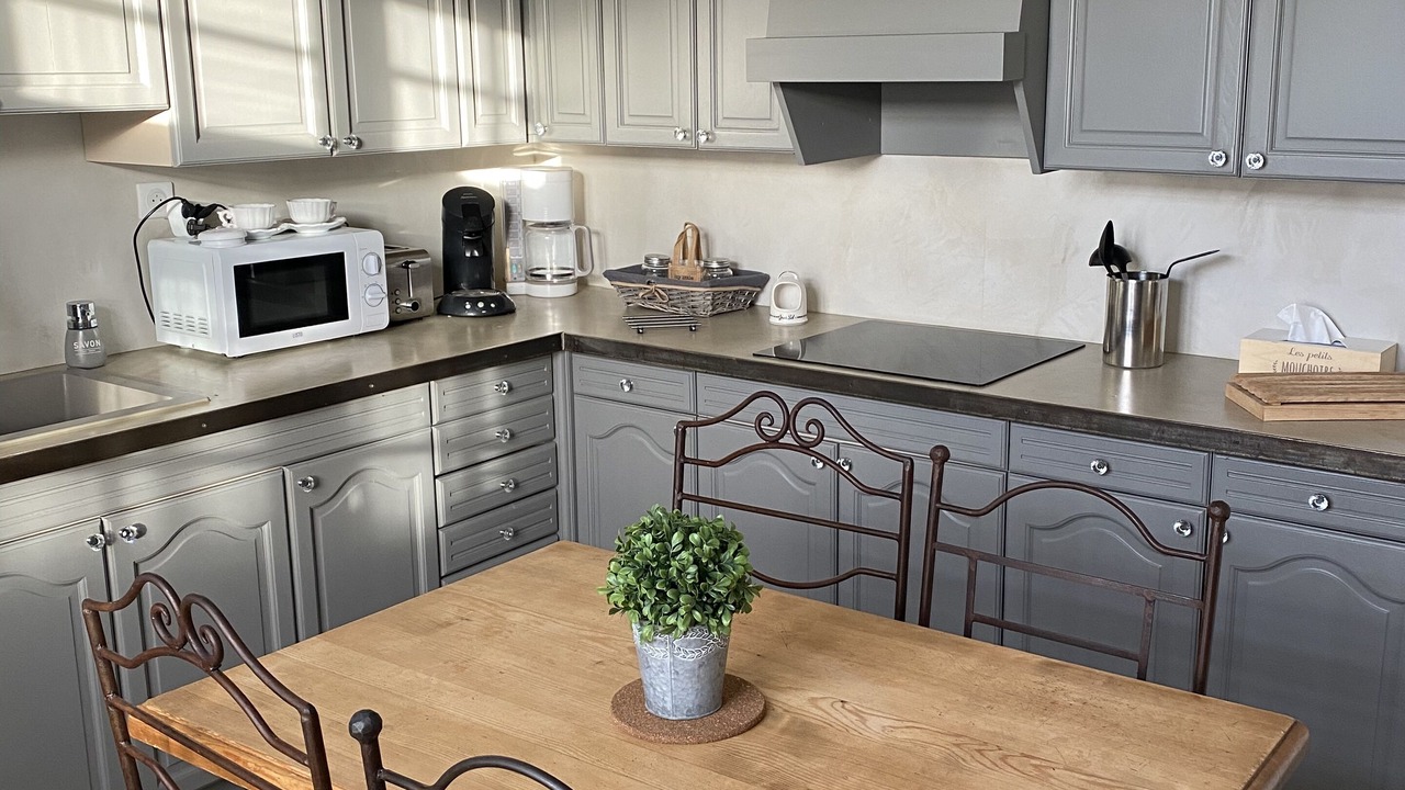 Photo of Kitchen in Villelaure