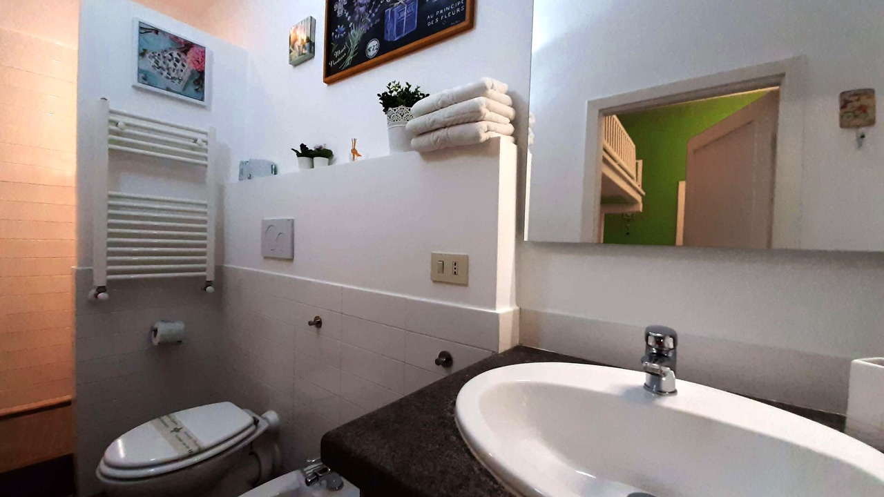 Photo of Bathroom in Celio