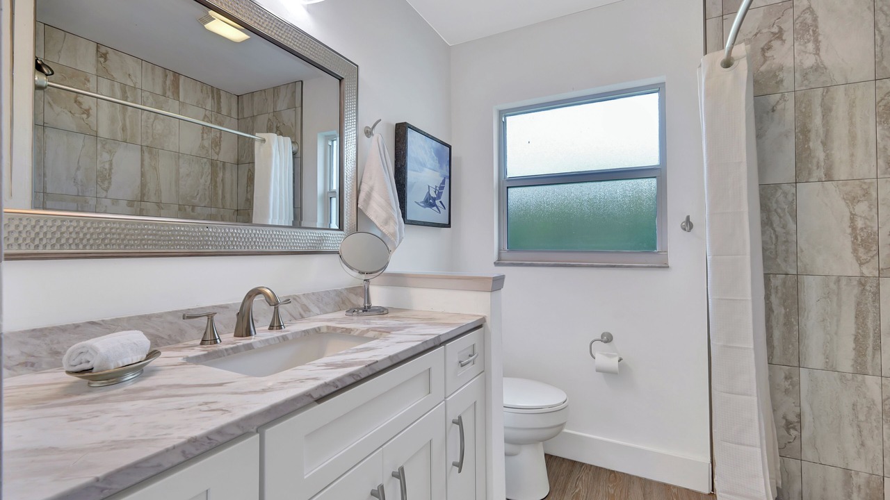 Photo of Bathroom in Naples Park