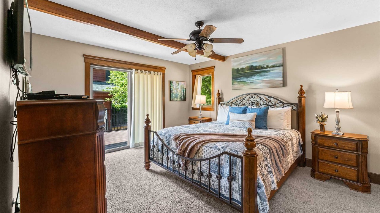 Photo of Bedroom in Branson