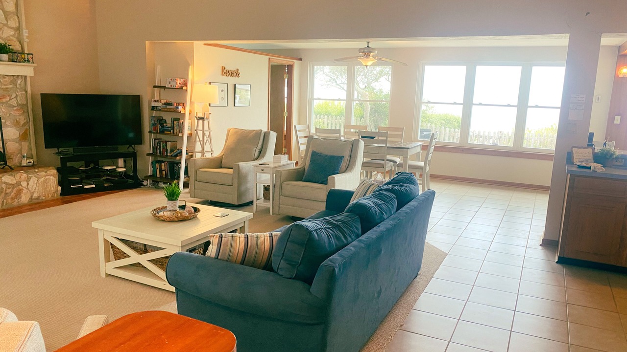 Photo of Bedroom in Alligator Point