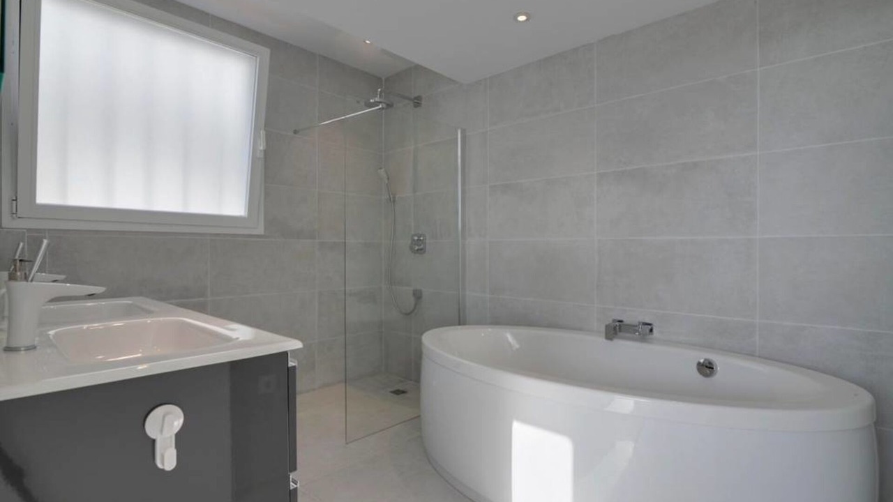 Photo of Bathroom in Carib Playa