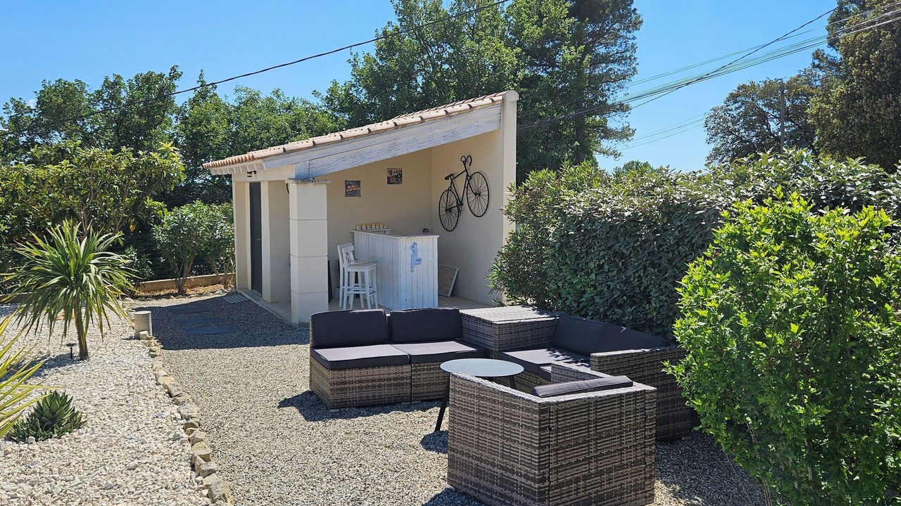 Photo of Patio Balcony in Crillon-le-Brave