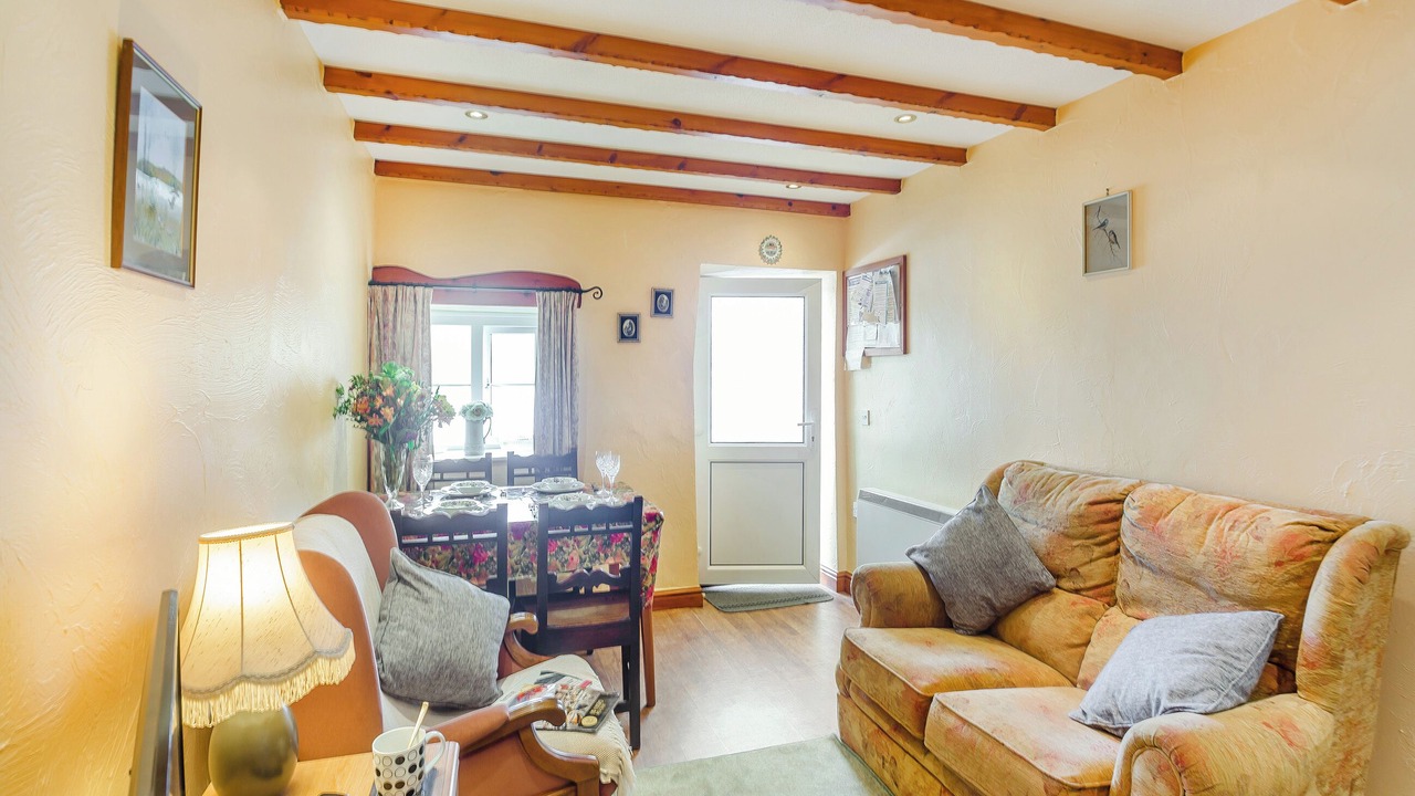 Photo of Bedroom in Garn Fadryn