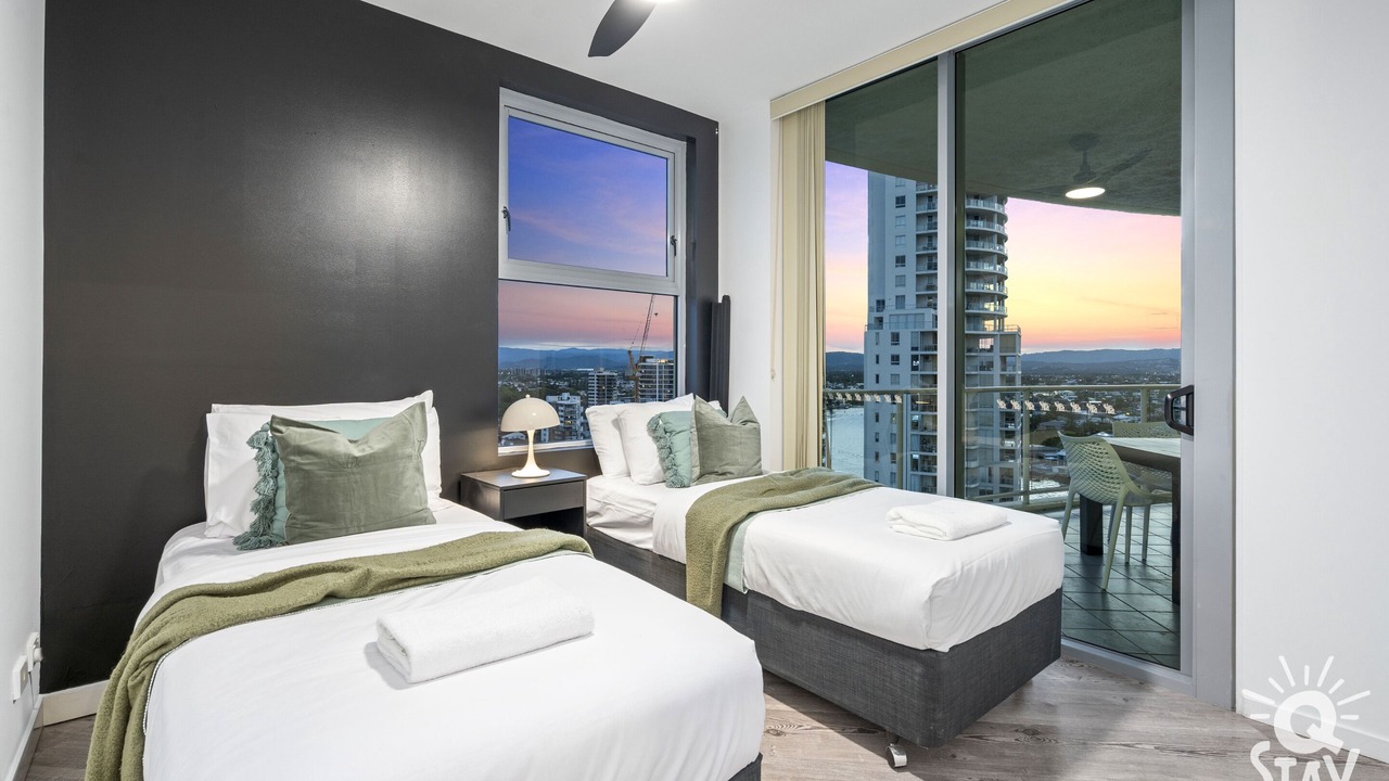 Photo of Others in Surfers Paradise