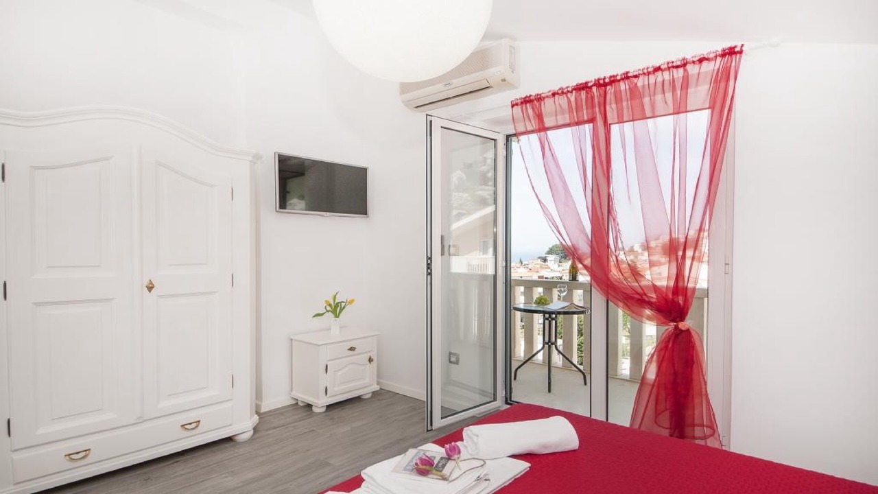 Photo of Patio Balcony in Baska Voda