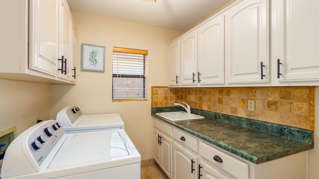 Photo of Bedroom in Paradise Valley Village