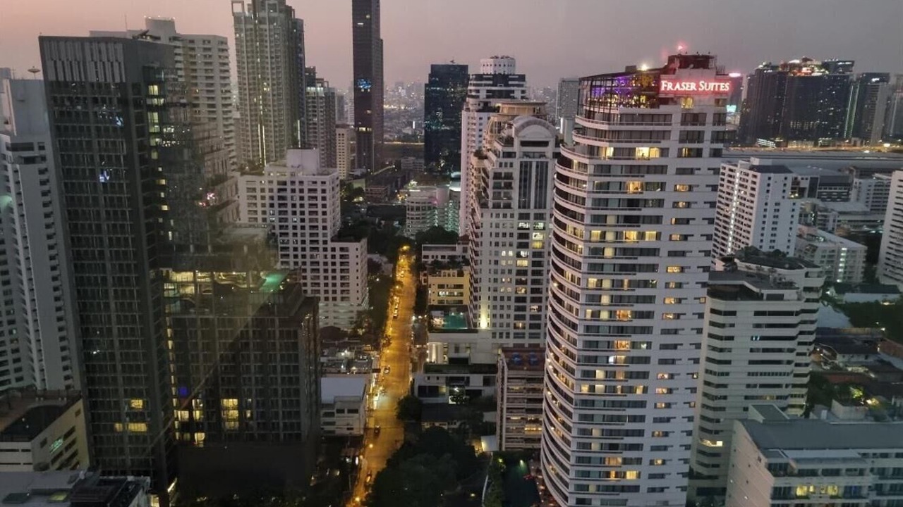 Photo of Outdoor in Khlong Toei Nuea