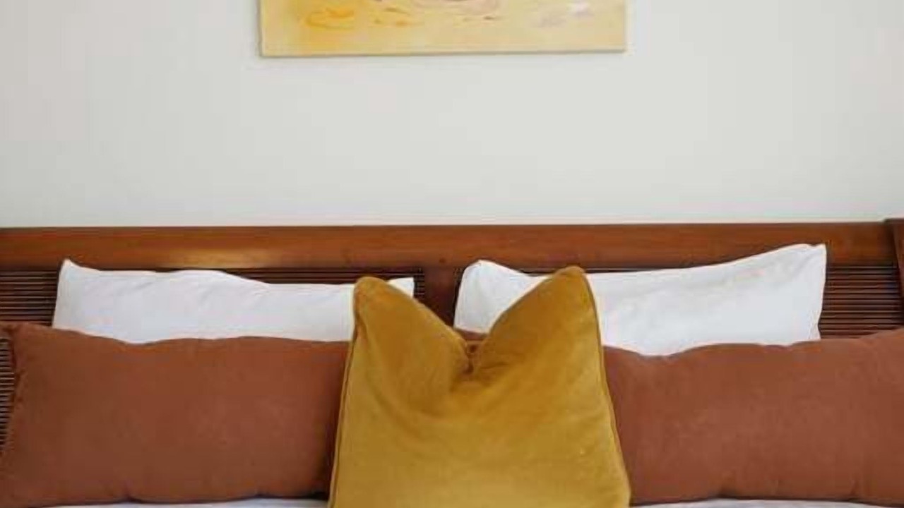 Photo of Bedroom in Glenelg