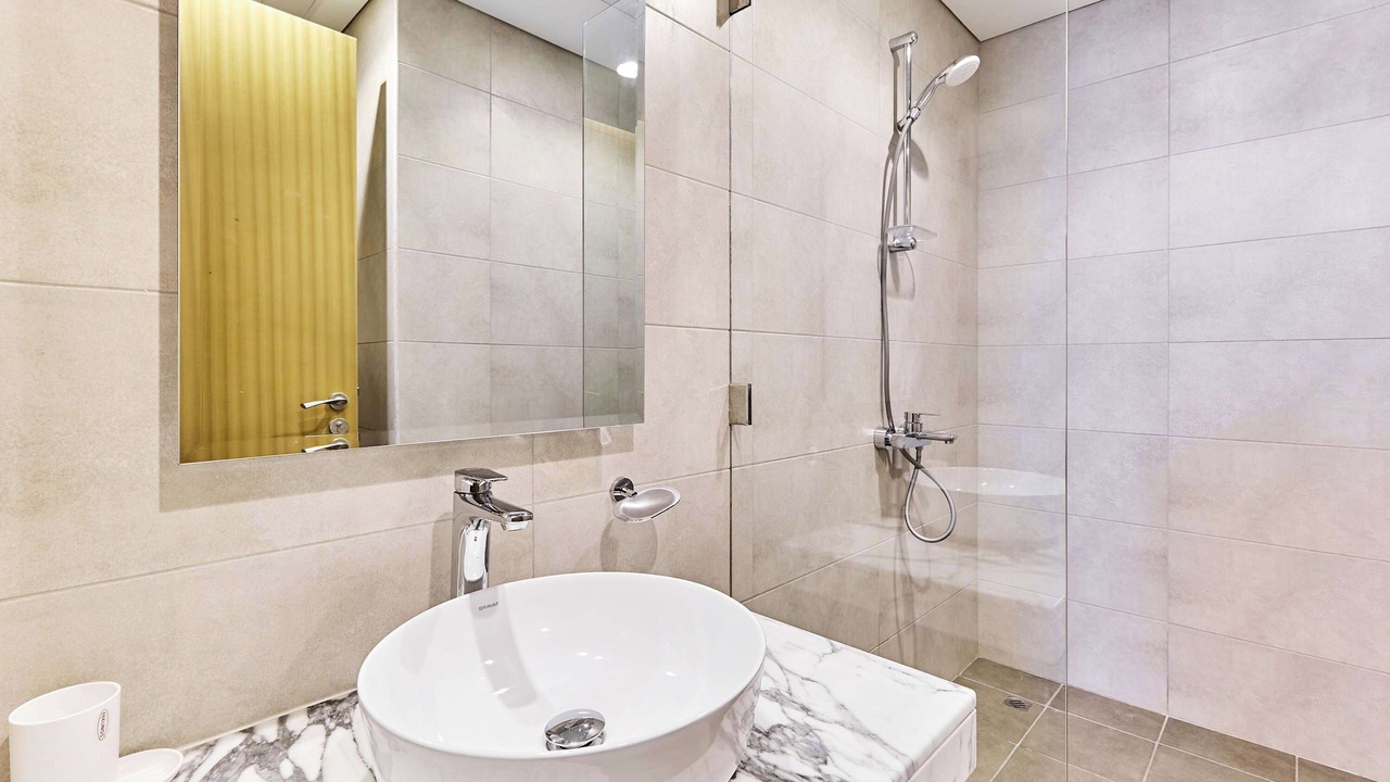 Photo of Bathroom in Sheikh Zayed Road