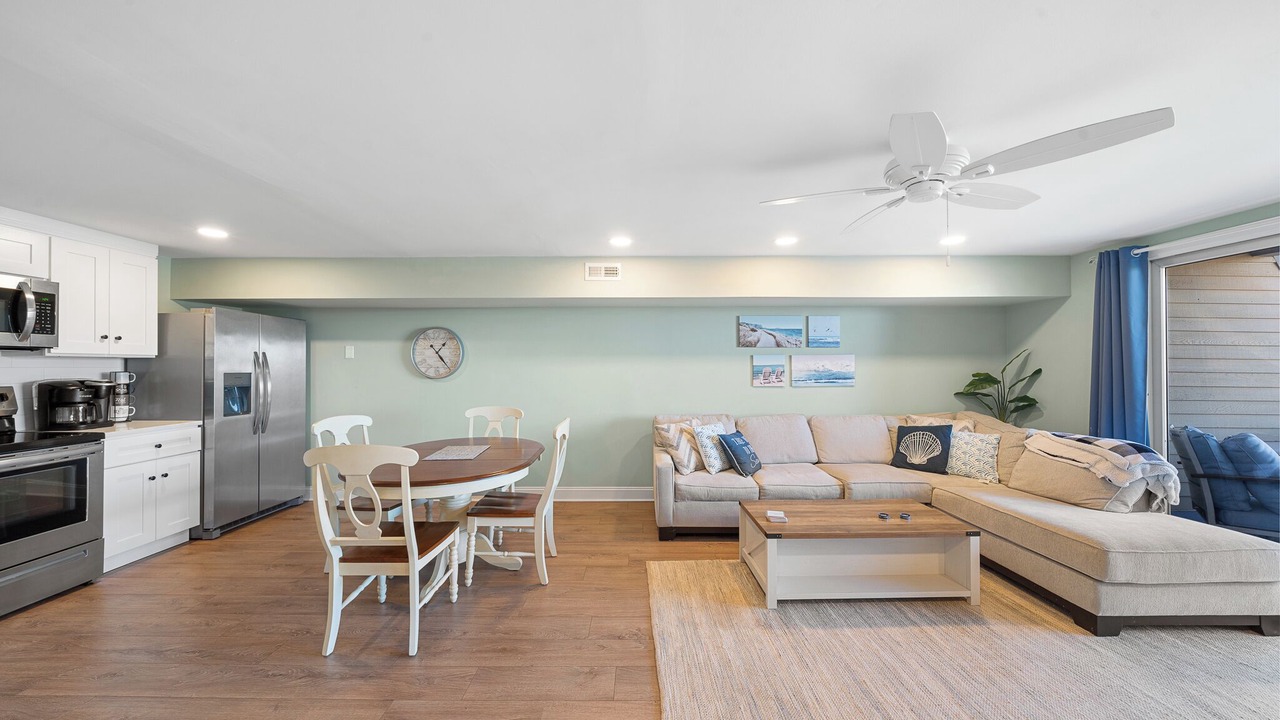 Photo of Livingroom in Avalon