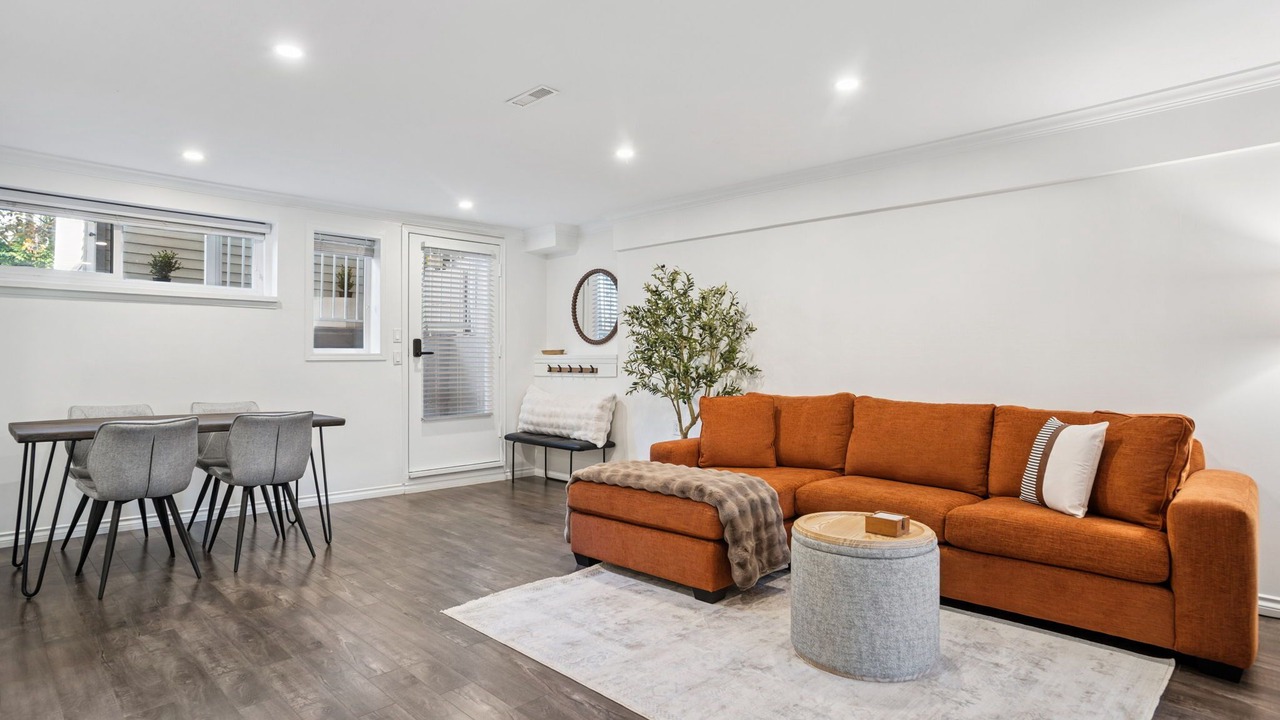 Photo of Livingroom in Burnaby