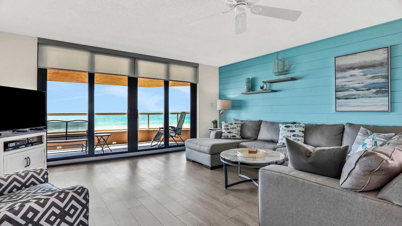 Photo of Livingroom in Sand Key