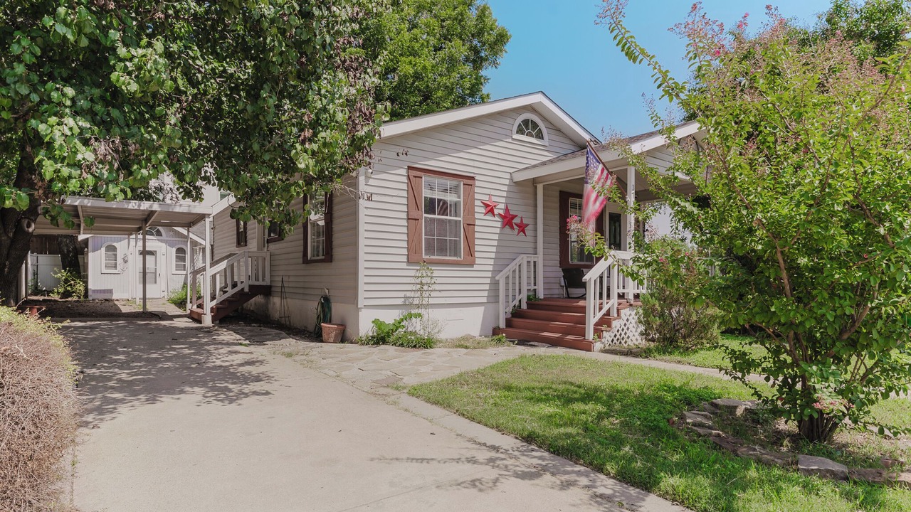 Photo of Outdoor in Old East Dallas