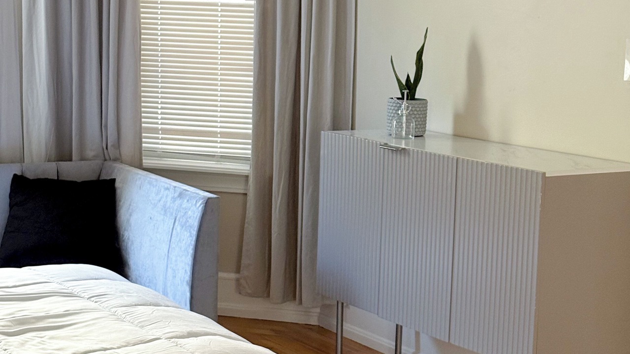 Photo of Bedroom in Meeting House Hill