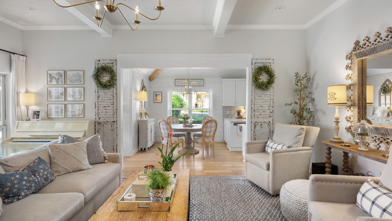 Photo of Livingroom in Colleyville