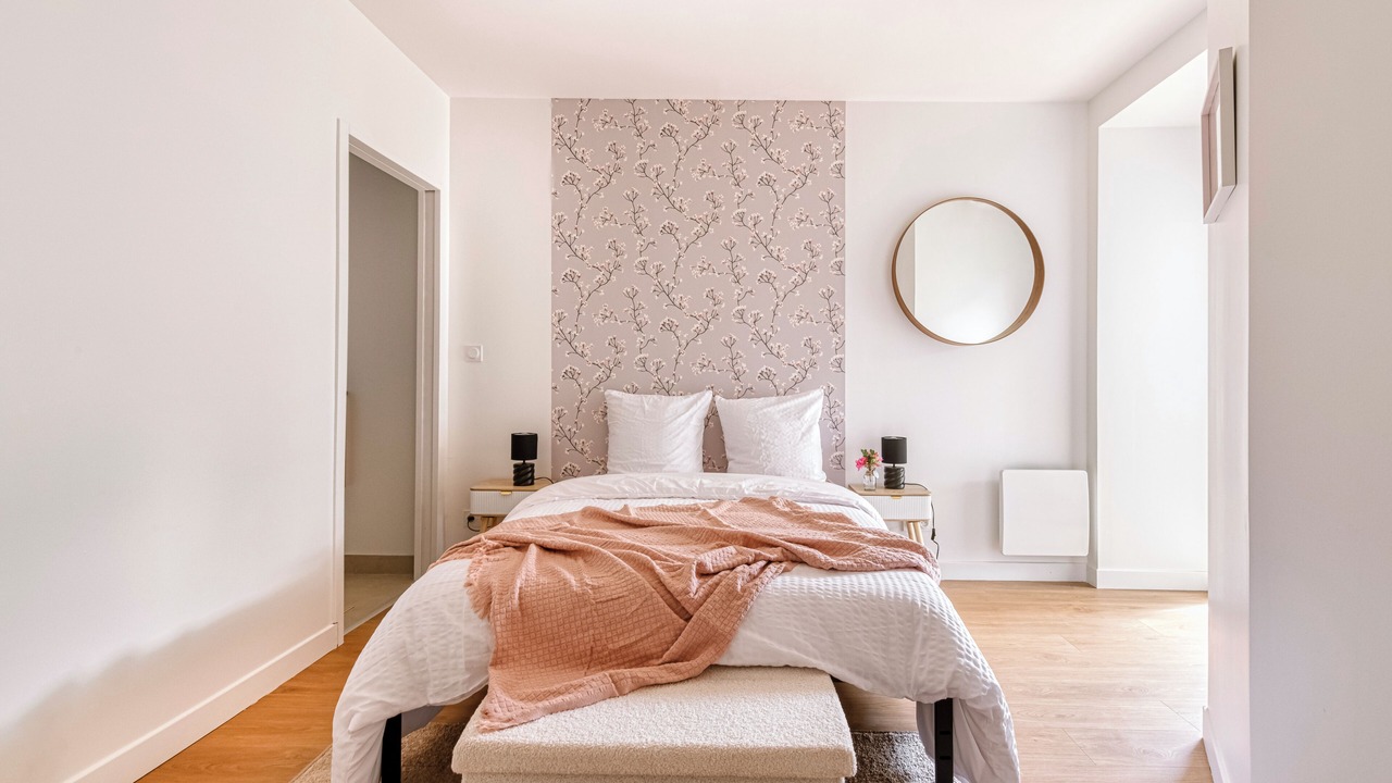 Photo of Bedroom in Saint-Serge