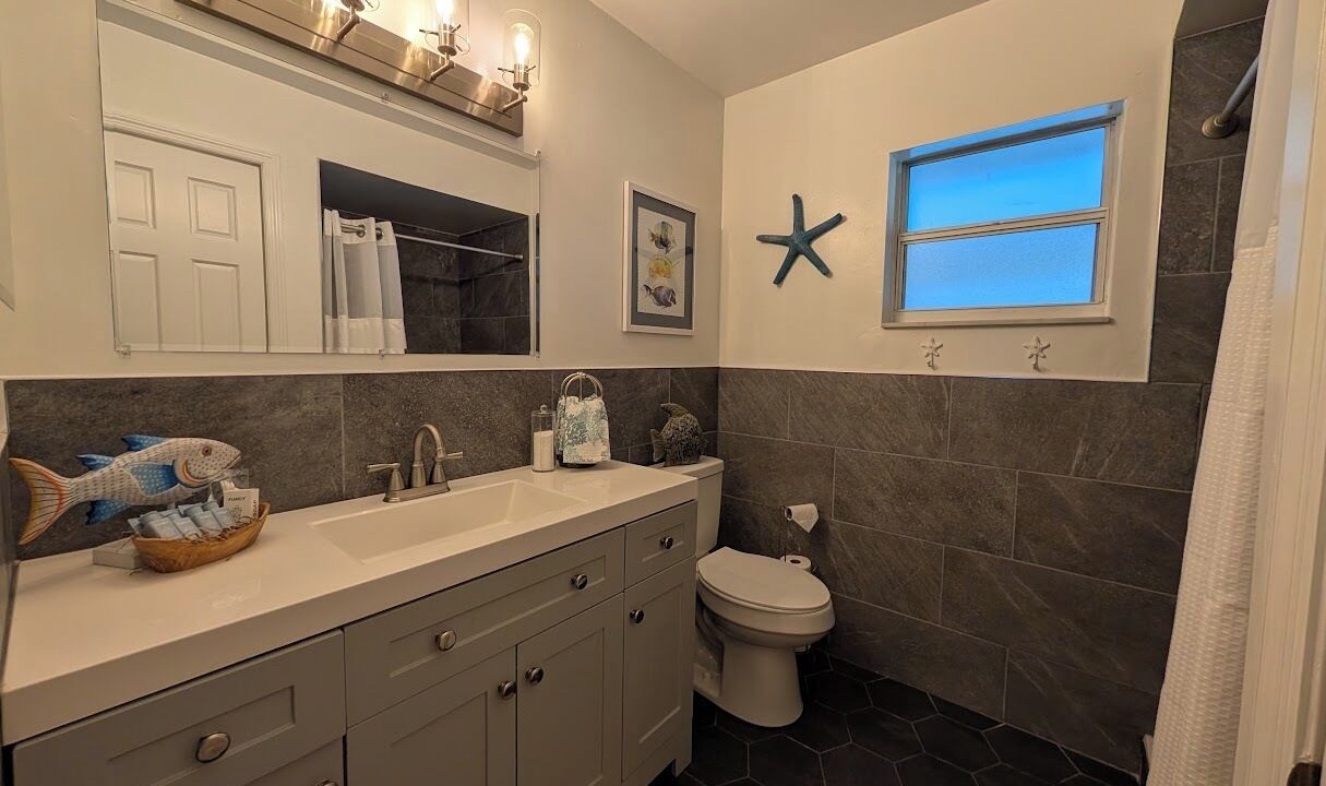 Photo of Bathroom in Port Orange