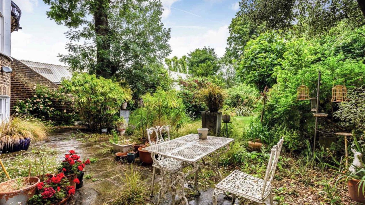 Photo of Outdoor in Vassall