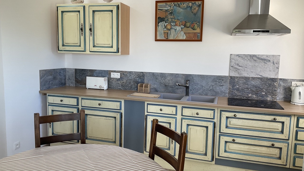 Photo of Kitchen in Cabrieres-dʼAigues