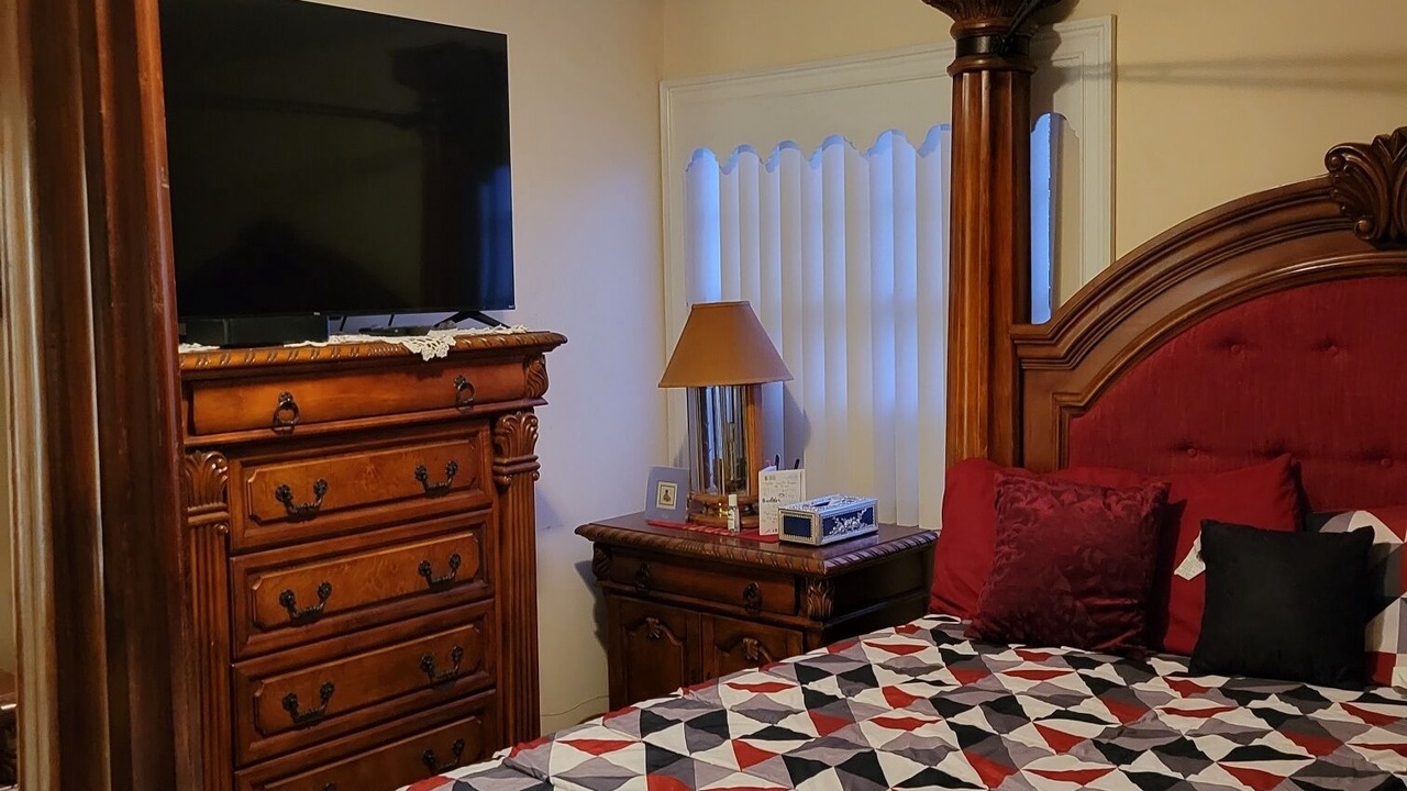 Photo of Bedroom in Kings Point