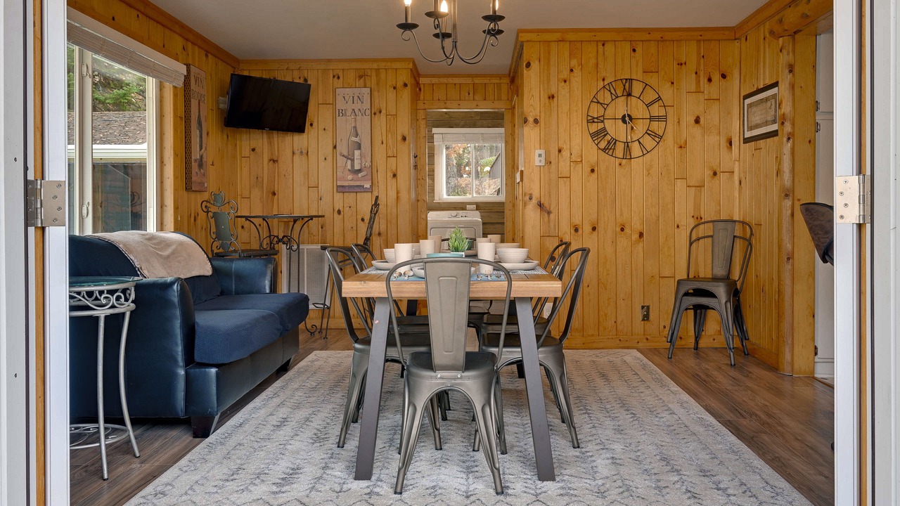 Photo of Bedroom in Au Gres
