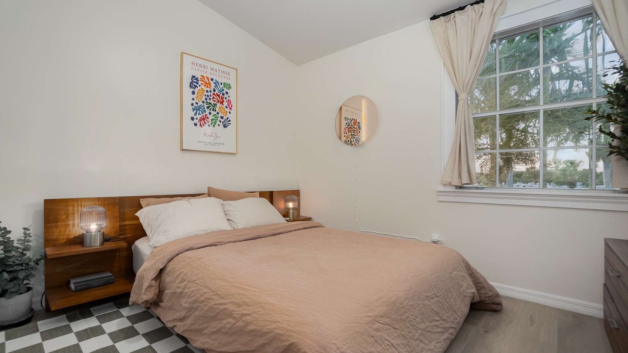 Photo of Bedroom in Ocean Side Village